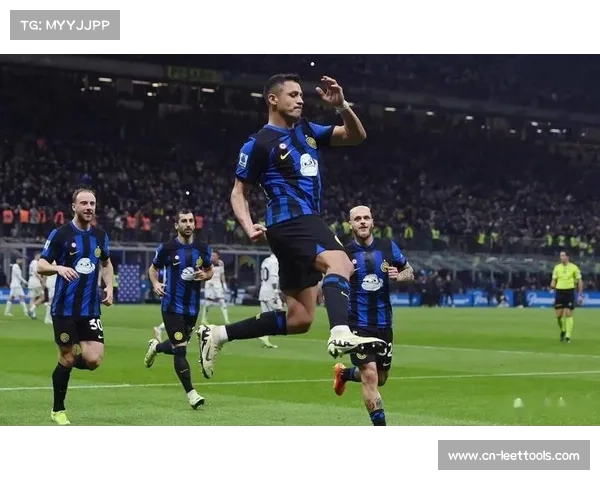 国际米兰5-0大胜萨索洛,迪马尔科助攻帽子戏法创队史纪录,劳塔罗进球成为队史第三人 国际米兰5-0大胜萨索洛,迪马尔科助攻帽子戏法创队史纪录,劳塔罗进球成为队史第三人